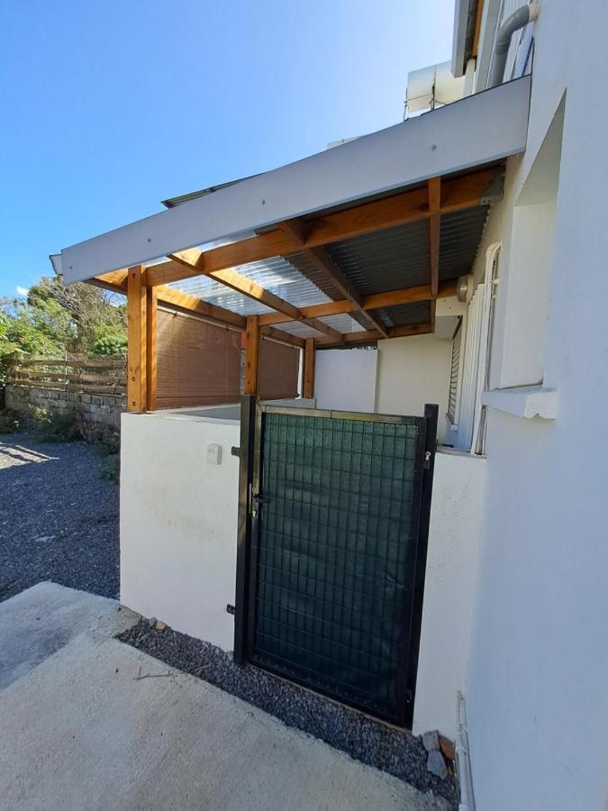 Logement Cosy T2, Centre Ville De Saint-Pierre Dış mekan fotoğraf
